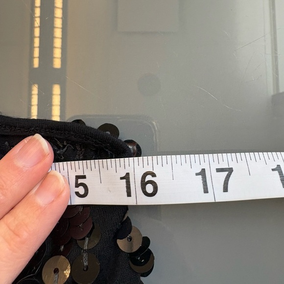 Urban Behavior Black Sequin Shimmer racerback Crop Tank Top women's size XS - Picture 6 of 7